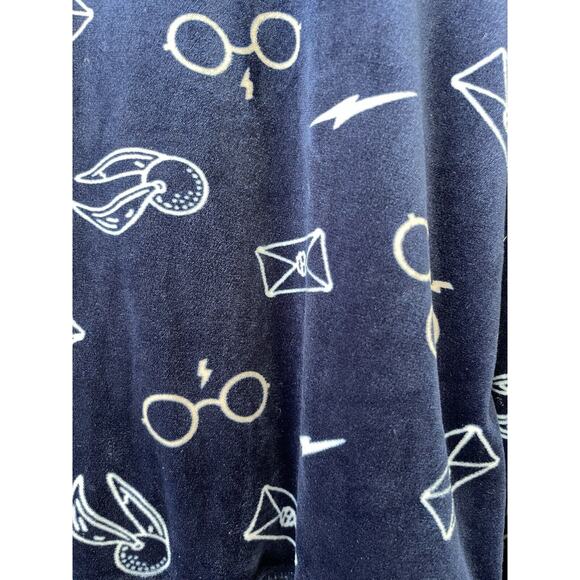 Harry Potter Wizarding World Ladies' Silky Stretch Velour 2PC Pajama Set XL EUC - Picture 3 of 14